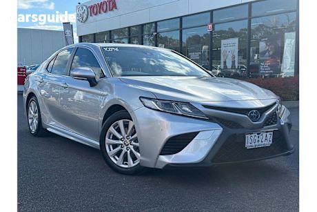 Silver 2020 Toyota Camry Sedan ASCENT SPORT F
