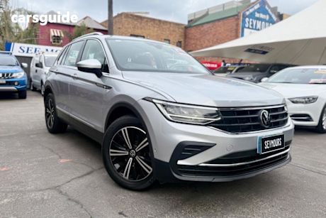 Silver 2022 Volkswagen Tiguan Wagon