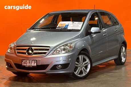 Blue 2010 Mercedes-Benz B200 Hatchback