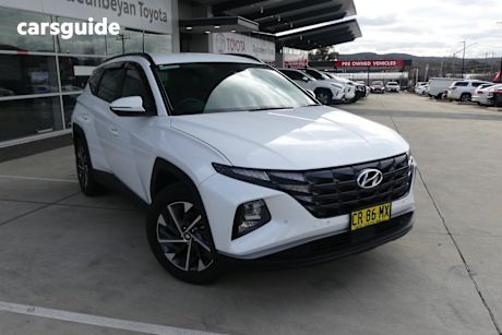 White 2022 Hyundai Tucson Wagon Elite (awd)