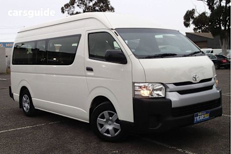 White 2018 Toyota Hiace Bus Commuter