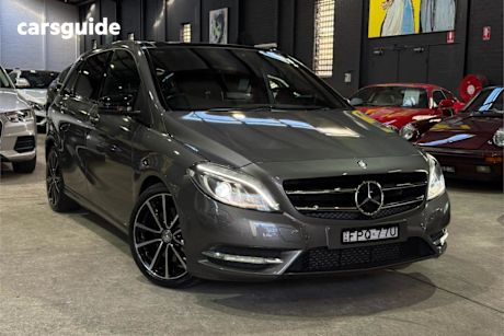 Grey 2014 Mercedes-Benz B250 Hatchback