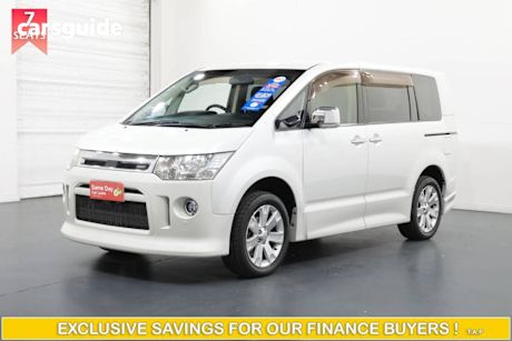 White 2012 Mitsubishi Delica Sedan CV5W D:5 ROADEST G VWN 7ST 5DR CV 6SP 2.4I