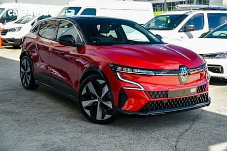 Red 2024 Renault Megane E-Tech Wagon Techno EV60