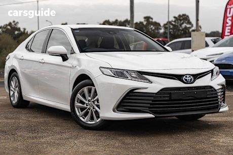 White 2023 Toyota Camry Sedan ASCENT F