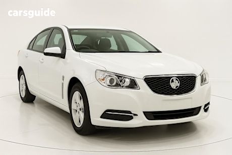 White 2015 Holden Malibu Sedan CD