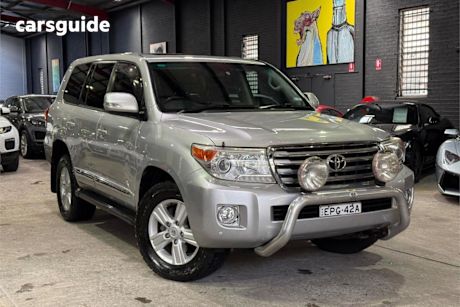 Silver 2013 Toyota Landcruiser Wagon Sahara (4X4)