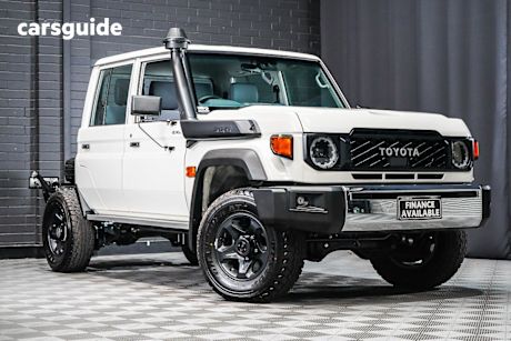 White 2024 Toyota Landcruiser 70 Series Double Cab Chassis LC79 GXL