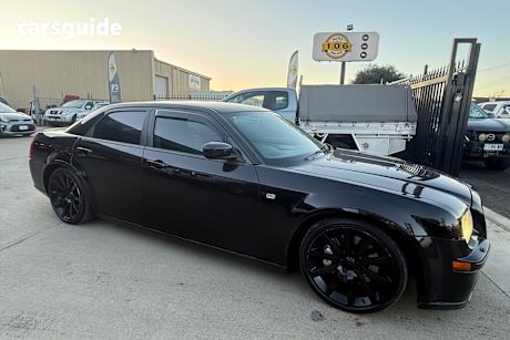 Black 2006 Chrysler 300C Sedan SRT8