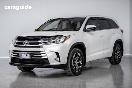 White 2017 Toyota Kluger Wagon GX (4X4)