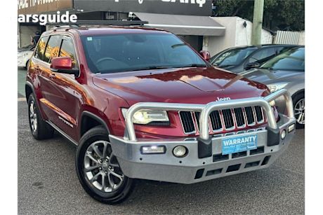 Red 2015 Jeep Grand Cherokee Wagon LAREDO 4X4