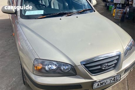 Gold 2005 Hyundai Elantra Sedan Elite 2.0 HVT