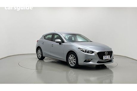 2018 Mazda 3 Hatchback Touring
