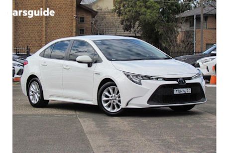 White 2022 Toyota Corolla Sedan Ascent Sport Hybrid