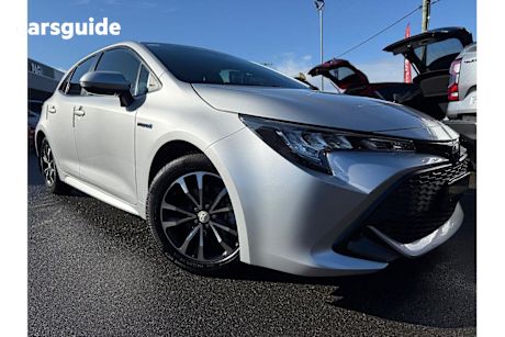 Silver 2021 Toyota Corolla Hatch ASCENT SPORT HYBRID F