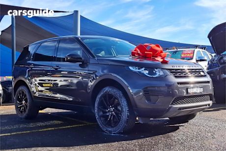 Black 2017 Land Rover Discovery Sport Wagon TD4 180 SE 5 Seat