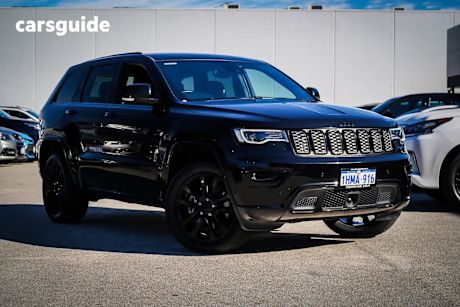 Black 2021 Jeep Grand Cherokee Wagon Night Eagle (4X4)