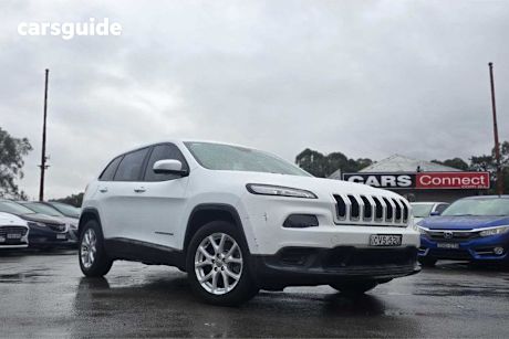 White 2014 Jeep Cherokee Wagon Sport (4X2)