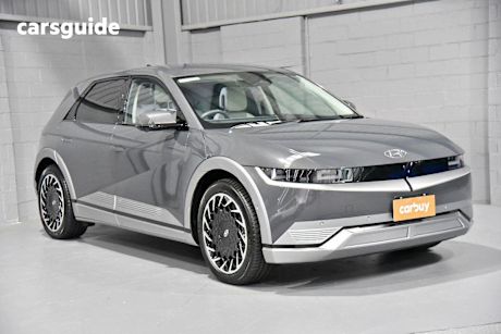 Grey 2023 Hyundai Ioniq 5 SUV EPIQ 4X4