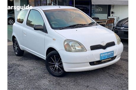 White 2000 Toyota Echo Hatch F