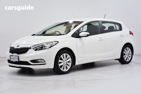White 2014 Kia Cerato Hatchback S Premium