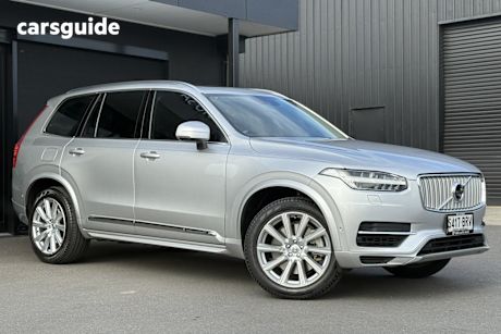 Silver 2016 Volvo XC90 Wagon T8 Inscription Hybrid