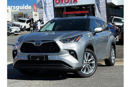 Silver 2021 Toyota Kluger SUV GRANDE 4X4