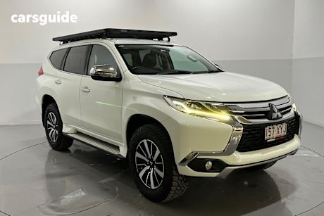 White 2017 Mitsubishi Pajero Sport Wagon GLS (4X4) 7 Seat