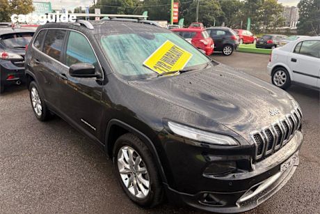 Black 2015 Jeep Cherokee Wagon Limited (4X4)