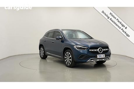 Blue 2022 Mercedes-Benz GLA200 Wagon 200
