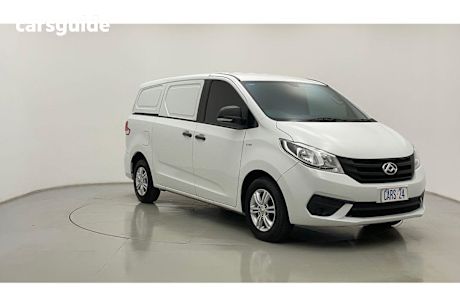 2023 LDV G10 Van Barn Door