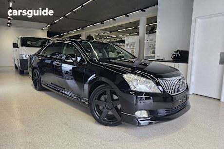 Black 2009 Toyota Crown Sedan MAJESTA G Type F Package URS206 (ZX001318)
