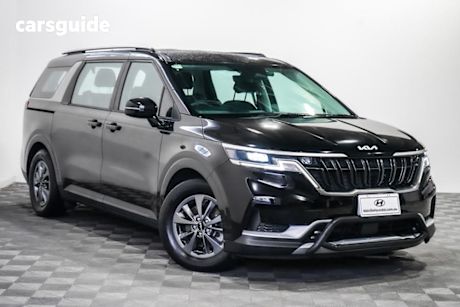 Black 2022 Kia Carnival Wagon S
