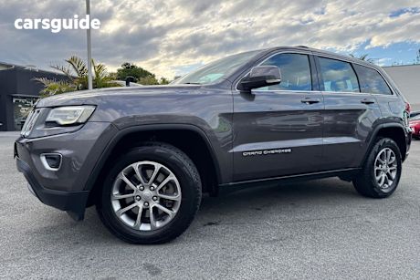 Grey 2013 Jeep Grand Cherokee Wagon Laredo (4X4)