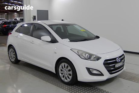 White 2016 Hyundai I30 Hatchback Active
