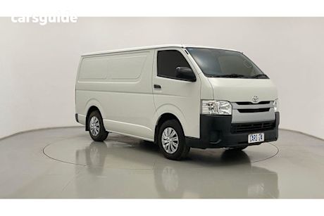 2015 Toyota Hiace Van LWB