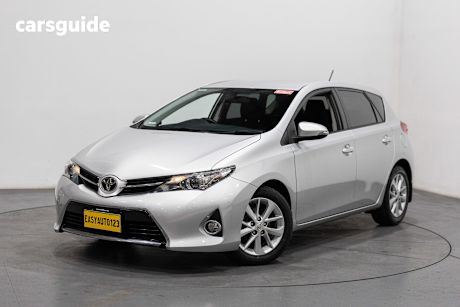 Silver 2013 Toyota Corolla Hatchback Ascent Sport