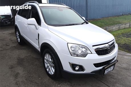 White 2012 Holden Captiva Wagon 5 (FWD)