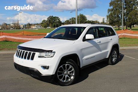 2013 Jeep Grand Cherokee SUV LAREDO 4X4