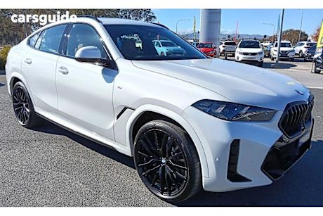 White 2025 BMW X6 SUV XDRIVE40I M SPORT 4X4