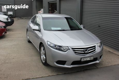 Silver 2011 Honda Accord Euro Sedan Euro