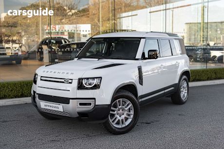 White 2024 Land Rover Defender Wagon 110 P400 S (294KW)