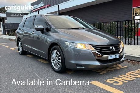 Grey 2010 Honda Odyssey Wagon