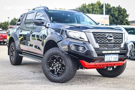 Black 2025 Nissan Navara Dual Cab Pick-up PRO-4X Warrior (4X4)