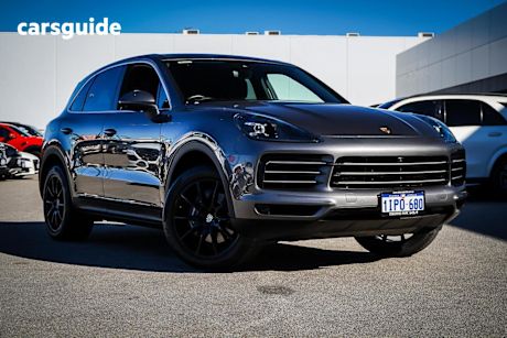 Grey 2020 Porsche Cayenne Wagon