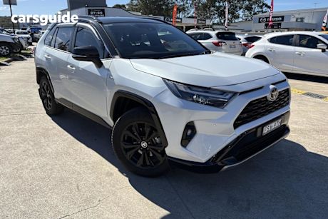 White 2024 Toyota RAV4 Wagon XSE (2WD) Hybrid Premium Paint