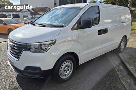 White 2019 Hyundai Iload Van 3S Liftback