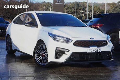 White 2019 Kia Cerato Hatchback GT (turbo)