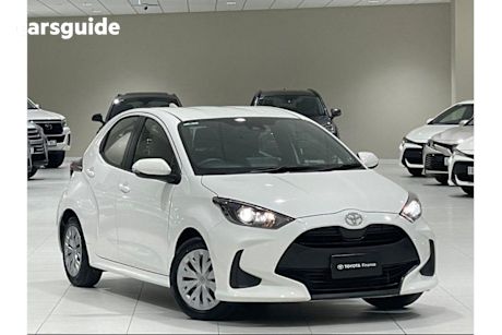 White 2023 Toyota Yaris OtherCar ASCENT SPORT F