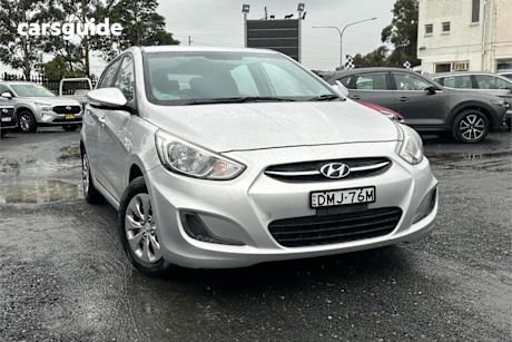 Silver 2016 Hyundai Accent Hatchback Active